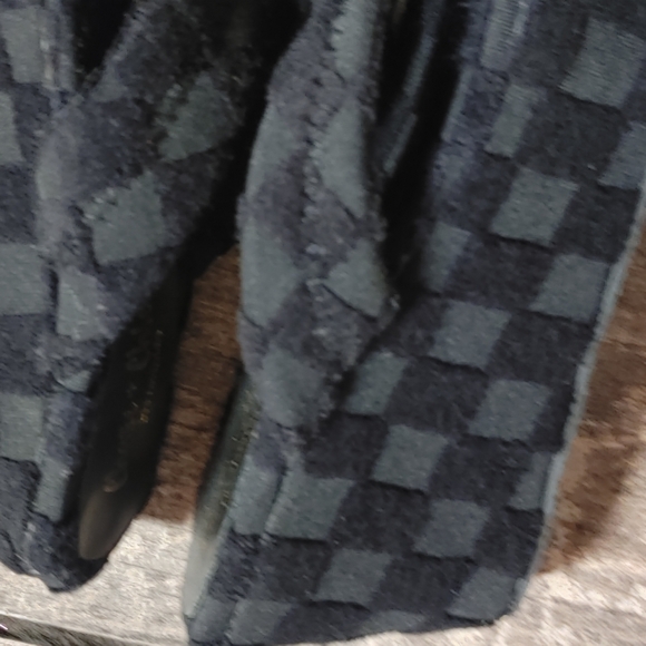 Chase + Chloe Wedge Thong Sandals Size 7.5 - Picture 6 of 11